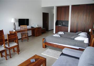 Фото номера Номер-студио с видом на озеро Отель M Club Hotel | Lubie Resort г. Дравско-Поморске 6